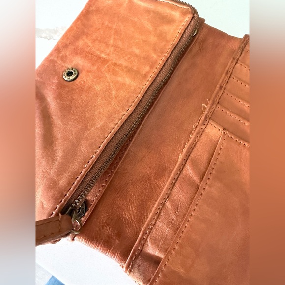 Vintage Genuine Soft Leather Fold Over Woven Wallet